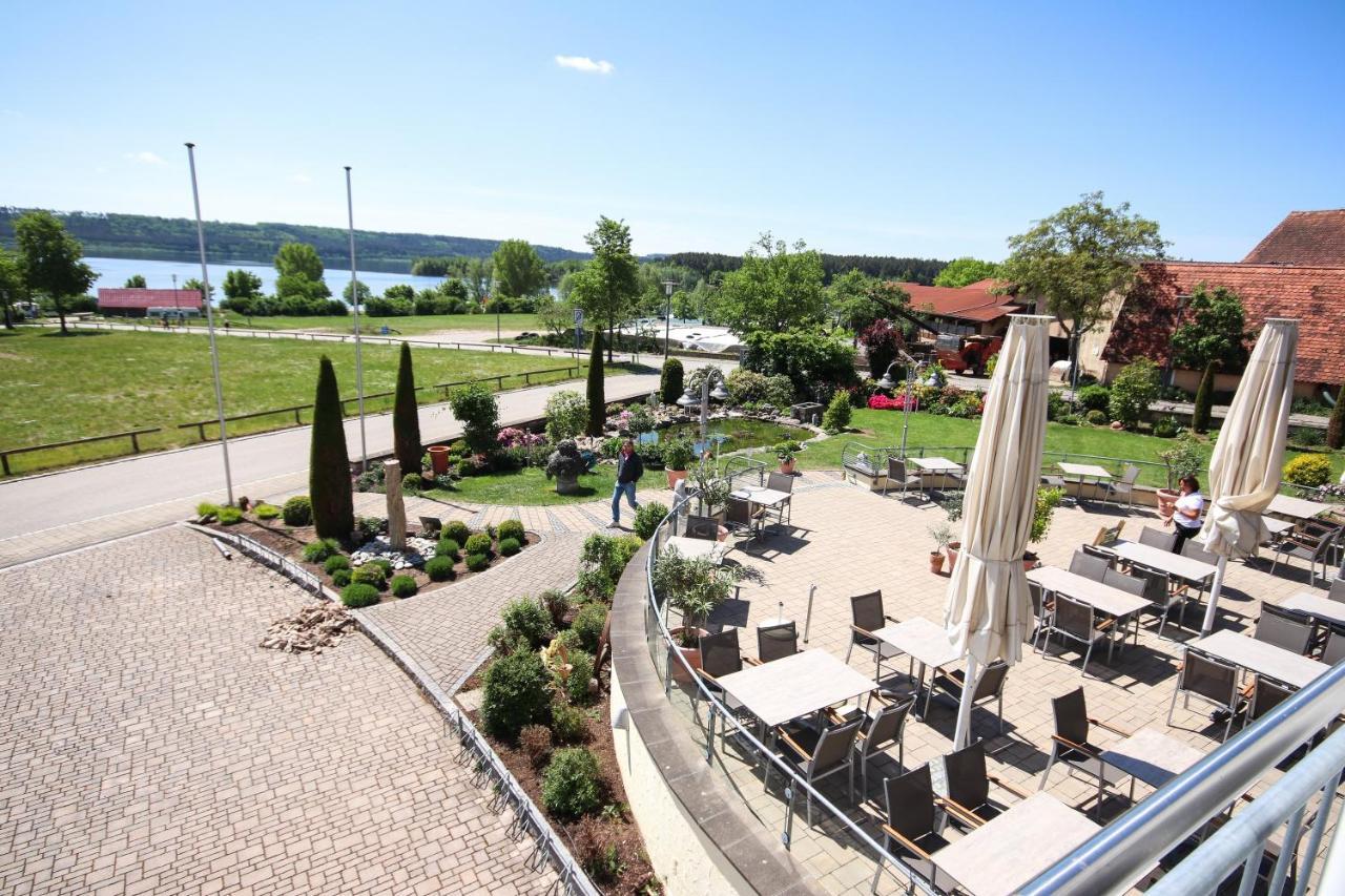 Апартаменты Cafe-Restaurant Zum Hochreiter Шпальт Экстерьер фото
